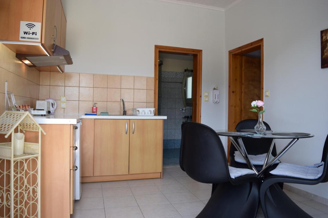 Val Di Compare Apartments Вати Экстерьер фото