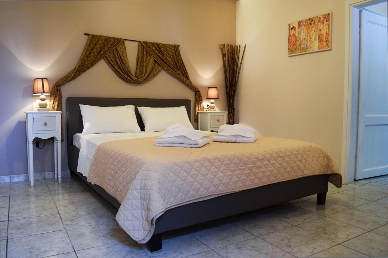 Val Di Compare Apartments Вати Экстерьер фото
