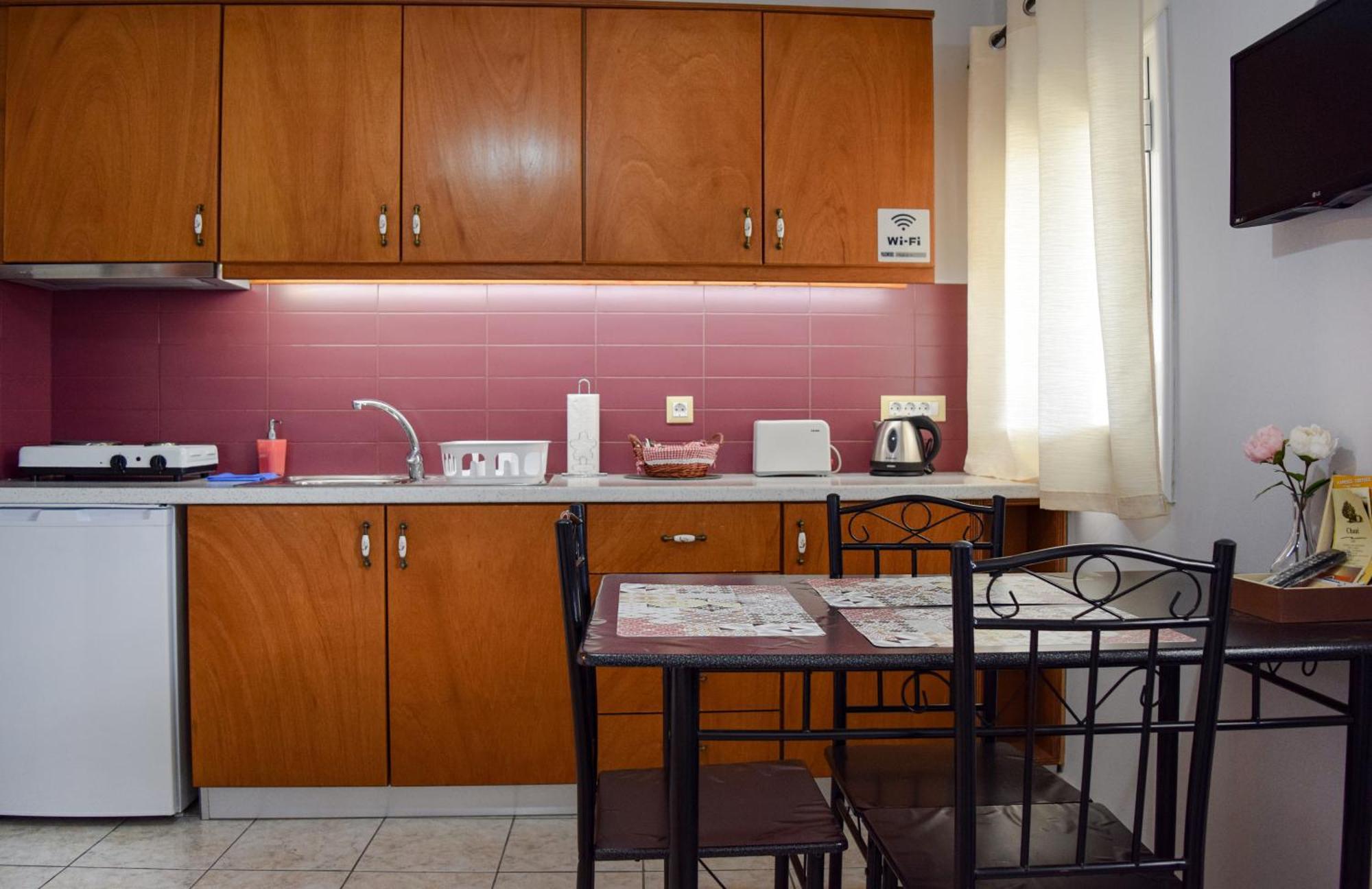 Val Di Compare Apartments Вати Экстерьер фото