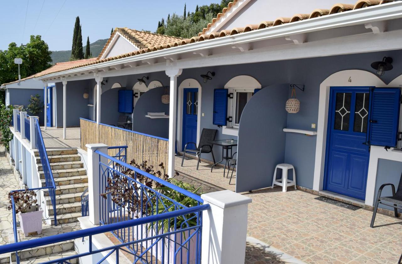 Val Di Compare Apartments Вати Экстерьер фото