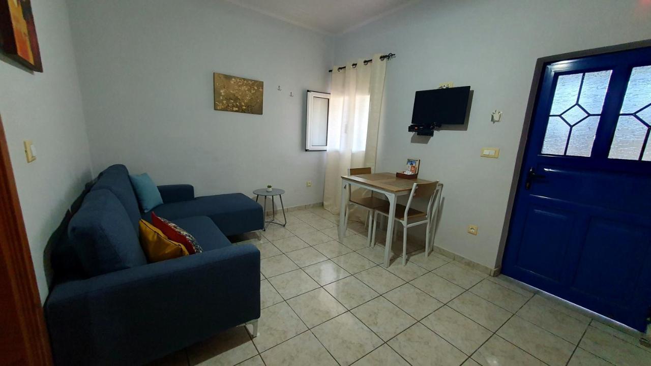 Val Di Compare Apartments Вати Экстерьер фото