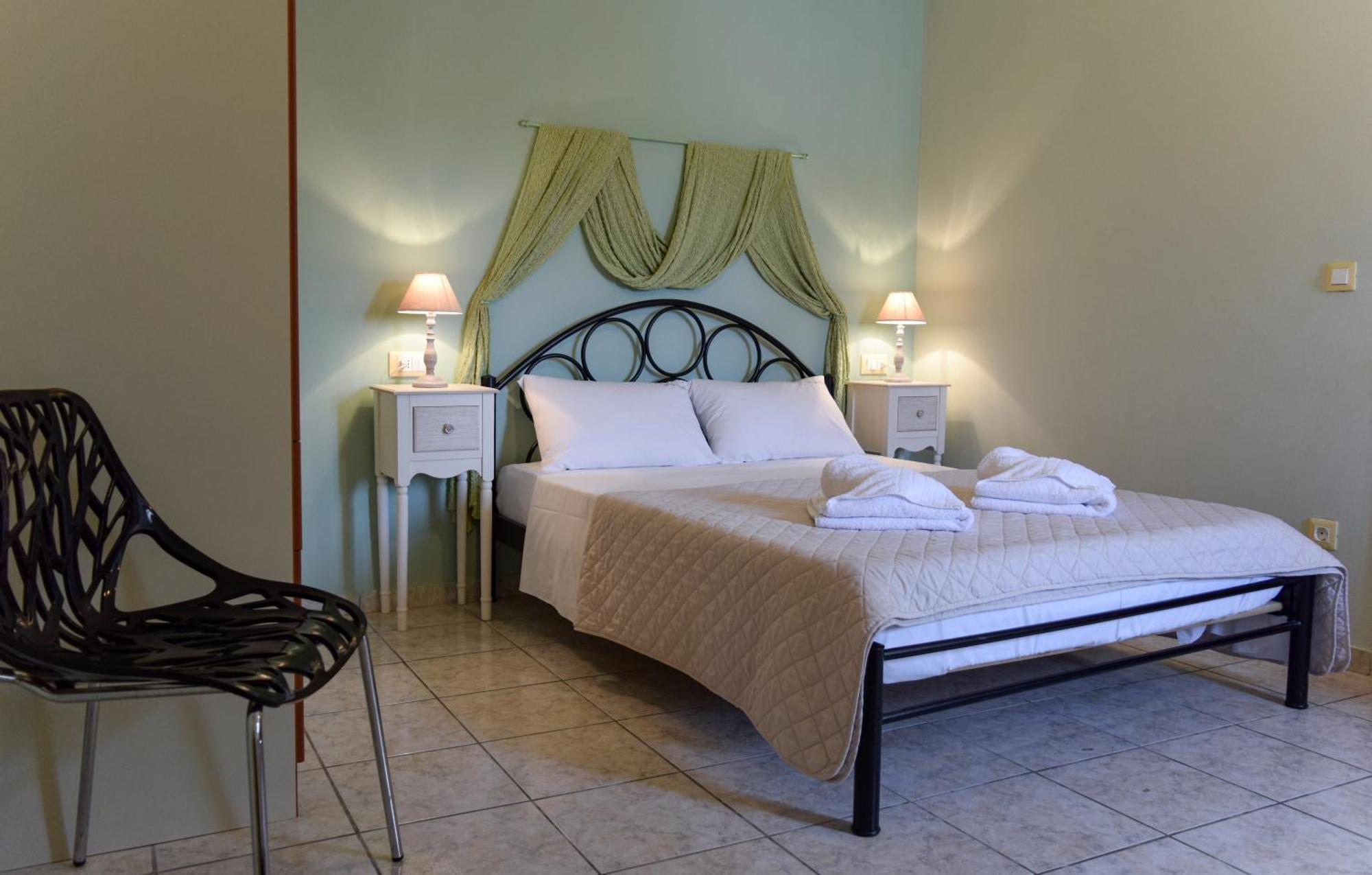 Val Di Compare Apartments Вати Экстерьер фото