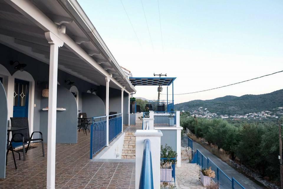 Val Di Compare Apartments Вати Экстерьер фото